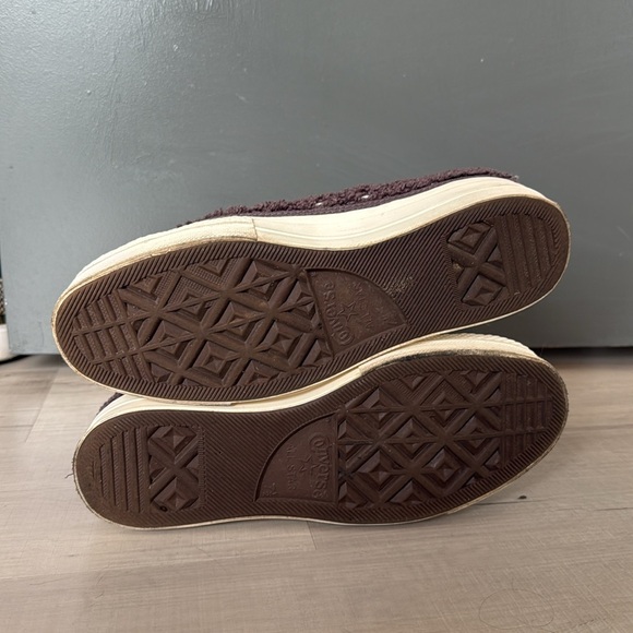 Converse Platform Low Cozy Sherpa Sneakers - Picture 5 of 8